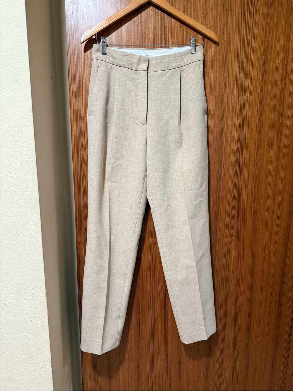 Aritzia Wilfred Trousers: Size 4